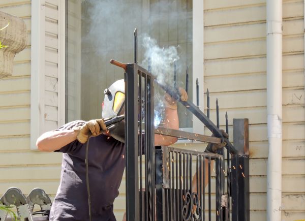 Metal Gate Welding